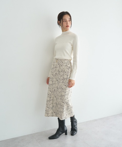 YECCA VECCA（イェッカヴェッカ）の「ハイネックリブニット（ニット/セーター・レディース・ベージュ/アイボリー/ブラック・FREE）」の11枚目の写真