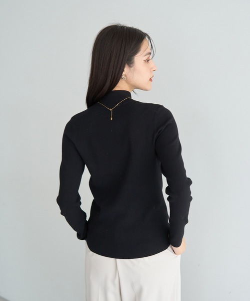 YECCA VECCA（イェッカヴェッカ）の「ハイネックリブニット（ニット/セーター・レディース・ベージュ/アイボリー/ブラック・FREE）」の19枚目の写真