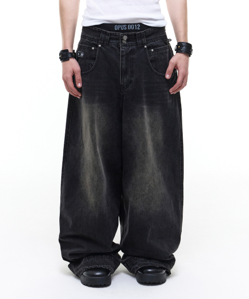 OPUS 0012(オーパス0012)の「Op. 09 MELTED DENIM PANTS BLACK(デニムパンツ・レディース・その他・MEDIUM/SMALL/LARGE)」の1枚目の写真