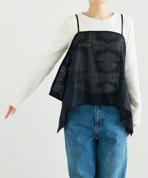 andme(アンドミー)の「【新色追加】パッチワーク風刺繍キャミソールビスチェ(キャミソール・レディース・ブラック/オフホワイト/ブラウン・FREE)」の8枚目の写真