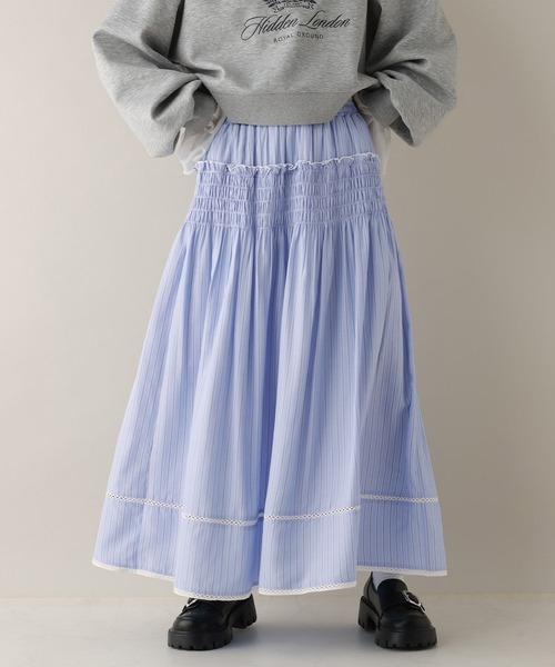 RAGEBLUE(レイジブルー)の「ストライプシャーリングスカート(スカート・レディース・グレー/ブルー・FREE)」の1枚目の写真