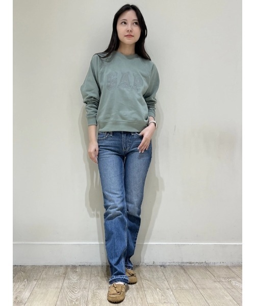 GAP(ギャップ)の「フレンチテリー ラグラン GAPロゴスウェットシャツ(スウェット・レディース・ブルー/グリーン/イエロー/ピンク・L/XS/S/M/XL/XXS)」の14枚目の写真