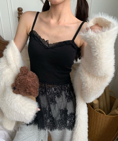 yuue' ( wear )(ユーイ)の「カップ付きレースヘムキャミソール(キャミソール・レディース・ホワイト/ブラック/アイボリー・FREE)」の13枚目の写真