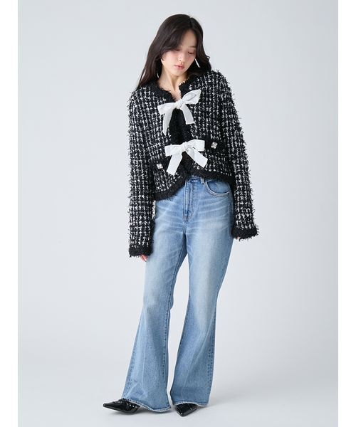 LILY BROWN（リリーブラウン）の「[L.B CANDY STOCK]ラメリボンニットジャケット（ノーカラージャケット・レディース・ホワイト/ブラック/ブルー・F）」の14枚目の写真