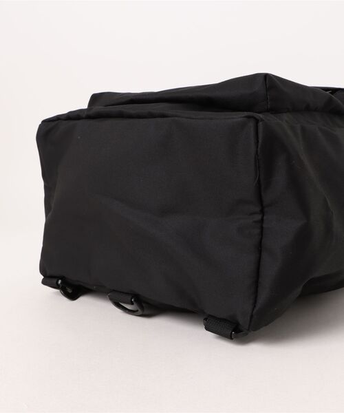 Manhattan Portage（マンハッタンポーテージ）の「CORLEARS HOOK BACKPACK COMBED COTTON GABARDINE DPL（バックパック/リュック・レディース・ブラック・MEDIUM）」の20枚目の写真