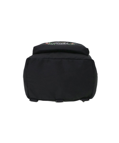 Manhattan Portage（マンハッタンポーテージ）の「CORLEARS HOOK BACKPACK COMBED COTTON GABARDINE DPL（バックパック/リュック・レディース・ブラック・MEDIUM）」の5枚目の写真