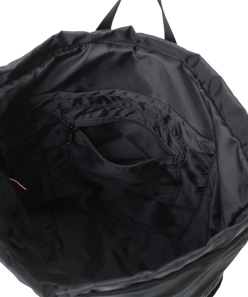 Manhattan Portage（マンハッタンポーテージ）の「CORLEARS HOOK BACKPACK COMBED COTTON GABARDINE DPL（バックパック/リュック・レディース・ブラック・MEDIUM）」の11枚目の写真