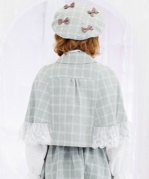 axes femme POETIQUE（アクシーズファムポエティック）の「リボンビット付きケープジャケット（テーラードジャケット・レディース・ブラック/ベージュ/ミント・MEDIUM）」の5枚目の写真