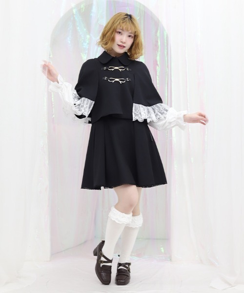 axes femme POETIQUE（アクシーズファムポエティック）の「リボンビット付きケープジャケット（テーラードジャケット・レディース・ブラック/ベージュ/ミント・MEDIUM）」の8枚目の写真