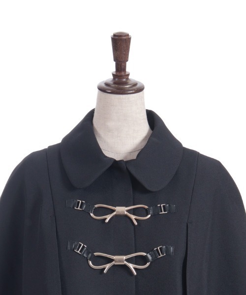 axes femme POETIQUE（アクシーズファムポエティック）の「リボンビット付きケープジャケット（テーラードジャケット・レディース・ブラック/ベージュ/ミント・MEDIUM）」の19枚目の写真