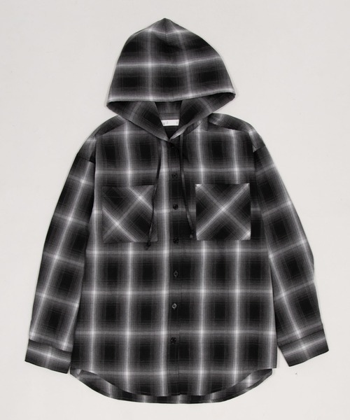 WEGO（ウィゴー）の「WEGO/【26年春新作】フードチェックシャツ（シャツ/ブラウス・レディース・ブラック/サックスブルー/レッド/ピンク・FREE）」の5枚目の写真