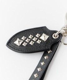 CALEE（キャリー）の「CALEE/キャリー STUDS LEATHERS SHORT KEY RING