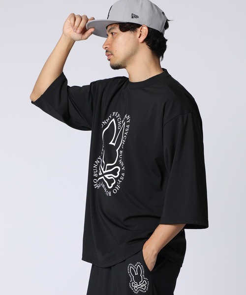 Psycho Bunny（サイコバニー）の「[WEB限定]タイポエンブレム ダンボール7分丈Tシャツ（Tシャツ/カットソー・メンズ・ブラック/チャコールグレー・FREE）」の3枚目の写真