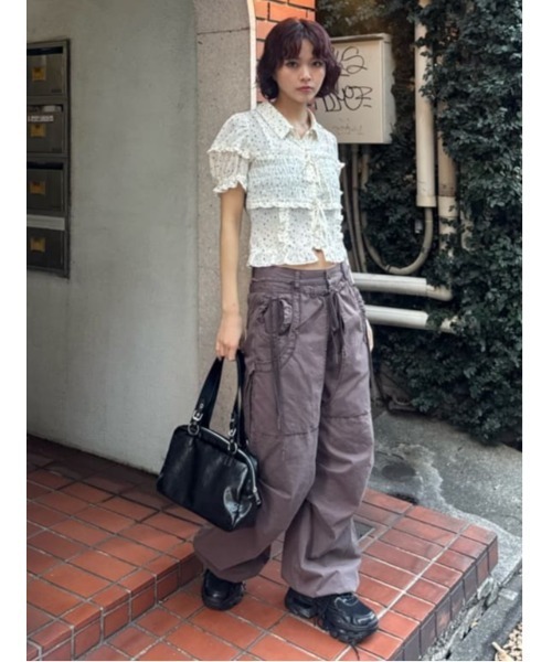 SLY(スライ)の「TUCK WIDE WOVEN PT タックワイドウーヴンパンツ 春服(スラックス・レディース・ライトブラック/ライトブラウン・1/2)」の17枚目の写真