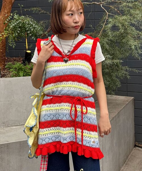 HELLO.SANFRANCISCO(ハローサンフランシスコ)の「【HELLO.SANFRANCISCO/ハローサンフランシスコ】透かし柄ボーダーニットチュニック(ニット/セーター・レディース・サックスブルー/レッド・ONE SIZE)」の2枚目の写真