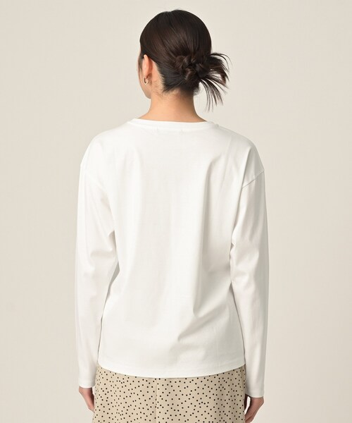 UNTITLED(アンタイトル)の「【コットン100/洗える】フォトロングTシャツ(Tシャツ/カットソー・レディース・ホワイト系3/ホワイト系8・50/48/44/04/02/00)」の14枚目の写真