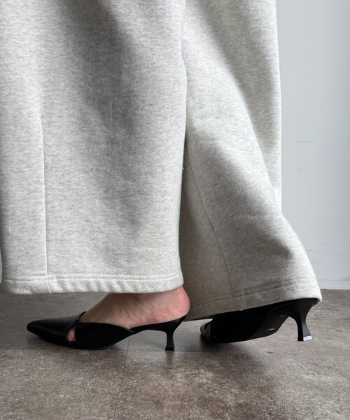 DouDou（ドゥドゥ）の「デザインカットパンプス（その他シューズ・レディース・ブラック/シルバー・MEDIUM/SMALL/LARGE）」の15枚目の写真