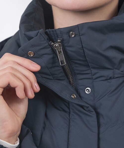 amaca(アマカ)の「タフタダウン(ダウンジャケット/コート・レディース・ネイビー・40/38)」の8枚目の写真