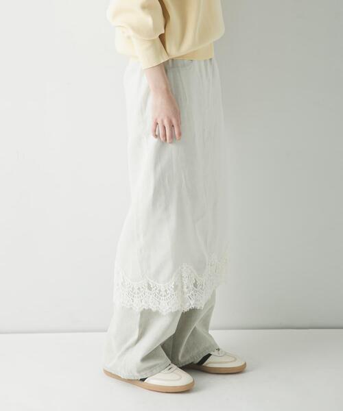 URBAN RESEARCH（アーバンリサーチ）の「レースシアースカート（スカート・レディース・オフホワイト/ブラック・FREE）」の5枚目の写真