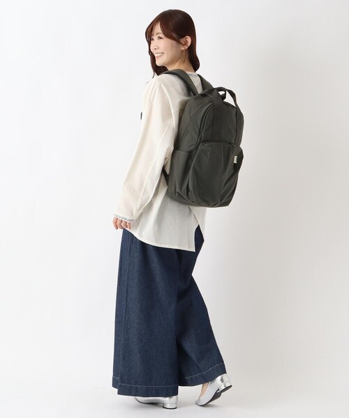 one'sterrace（ワンズテラス）の「anello ニュースタンダードリュック（バックパック/リュック・レディース・ブラック系8/グレー系4・99）」の18枚目の写真