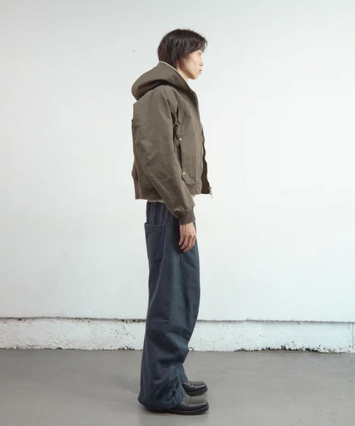 NVRFRGT（ネヴァーフォーゲット）の「FULL ZIP UP HOODED JACKET（テーラードジャケット・メンズ・チャコールグレー/オリーブ・2/1）」の4枚目の写真