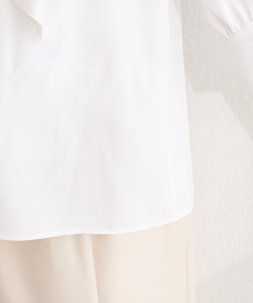 natural couture（ナチュラルクチュール）の「袖口パールノット結び６分袖ブラウス（シャツ/ブラウス・レディース・サックスブルー/ピンクベージュ/チャコールグレー/グレー/オフホワイト・FREE）」の16枚目の写真