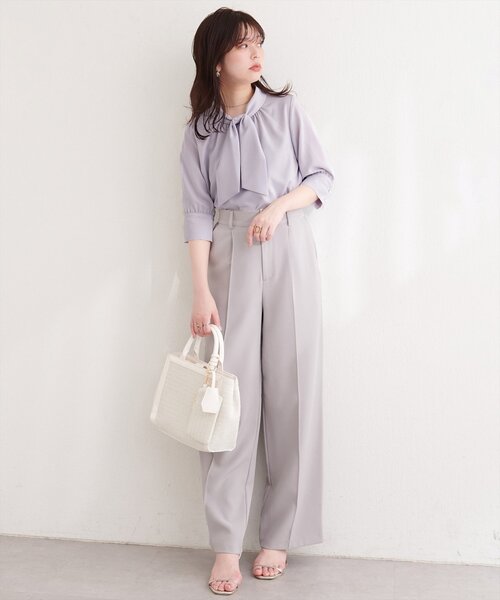 natural couture（ナチュラルクチュール）の「袖口パールノット結び６分袖ブラウス（シャツ/ブラウス・レディース・サックスブルー/ピンクベージュ/チャコールグレー/グレー/オフホワイト・FREE）」の22枚目の写真