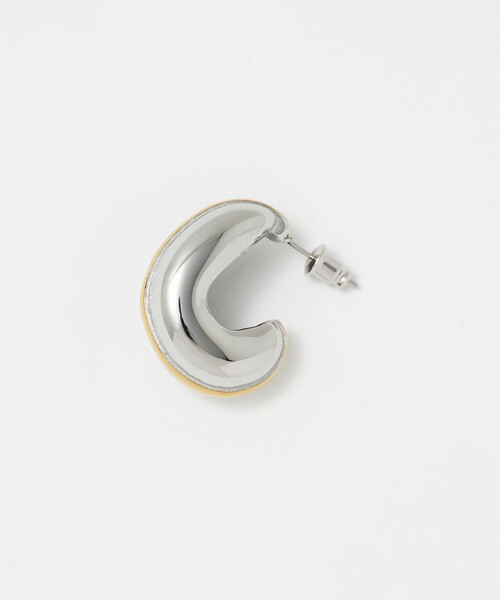 UNITED ARROWS(ユナイテッドアローズ)の「2トーンメタル ピアス(ピアス(両耳用)・レディース・シルバー・FREE)」の4枚目の写真