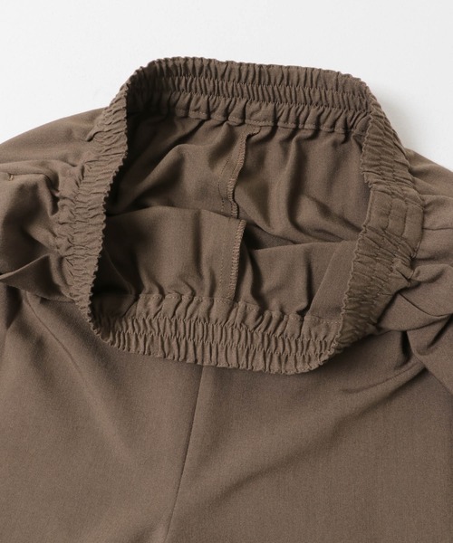 KBF（ケイビーエフ）の「ドレープキャミソールSETパンツ（セットアップ・レディース・ブラウン/ベージュ/ブラック・ONE）」の9枚目の写真