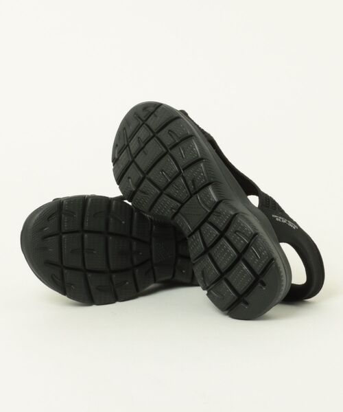 SKECHERS（スケッチャーズ）の「【SKECHERS】スケッチャーズ SLIP-INS: SUMMITS - SWEETLY EVOLVED（スリップインズ：サミッツ - スウィートリー エヴォルヴド） 119519（サンダル・レディース・ブラック×ブラック/ベージュ・22.0cm/23.0cm/24.0cm/25.0cm）」の4枚目の写真