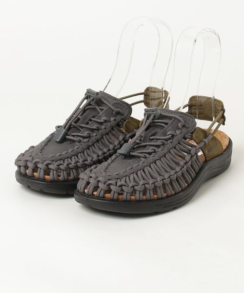 KEEN(キーン)の「UNEEK II CONVERTIBLE / ユニーク ツー コンバーチブル / ALL GENDER スニーカーサンダル(サンダル・レディース・ダークグレー・23.5cm/23cm/28cm/27.5cm/27cm/26.5cm/26cm/25.5cm/25cm/24.5cm/24cm/28.5cm/29cm)」の9枚目の写真
