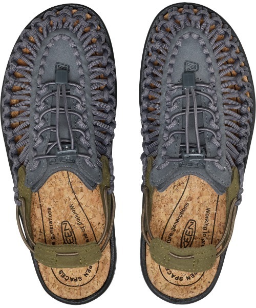 KEEN(キーン)の「UNEEK II CONVERTIBLE / ユニーク ツー コンバーチブル / ALL GENDER スニーカーサンダル(サンダル・レディース・ダークグレー・23.5cm/23cm/28cm/27.5cm/27cm/26.5cm/26cm/25.5cm/25cm/24.5cm/24cm/28.5cm/29cm)」の6枚目の写真