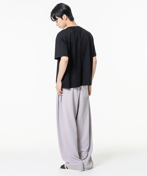MOZMOZ(モズモズ)の「クロップフィットソロナクーリング機能性バックカット無地半袖Tシャツブラック(Tシャツ/カットソー・レディース・その他・1/2/3)」の3枚目の写真