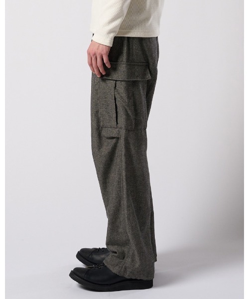 wjk(ダヴルジェイケイ)の「natural blend wool easy cargo(カーゴパンツ・メンズ・ブラック/ブラック系その他・SMALL/MEDIUM/LARGE/X-LARGE)」の5枚目の写真