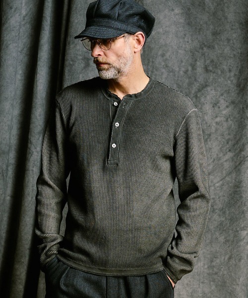 wjk（ダヴルジェイケイ）の「mlt5659- waffle henley L-S ヘンリーネックカットソー(7140 wf19j)（Tシャツ/カットソー・メンズ・ブラック/チャコールグレー/ホワイト・S/M/L/XL）」の3枚目の写真