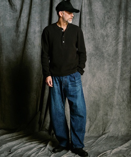 wjk（ダヴルジェイケイ）の「mlt5659- waffle henley L-S ヘンリーネックカットソー(7140 wf19j)（Tシャツ/カットソー・メンズ・ブラック/チャコールグレー/ホワイト・S/M/L/XL）」の8枚目の写真