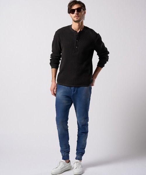 wjk（ダヴルジェイケイ）の「mlt5659- waffle henley L-S ヘンリーネックカットソー(7140 wf19j)（Tシャツ/カットソー・メンズ・ブラック/チャコールグレー/ホワイト・S/M/L/XL）」の16枚目の写真