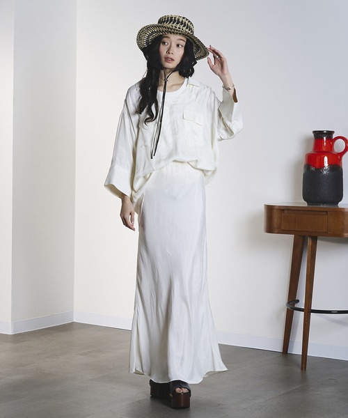 ROSE BUD（ローズバッド）の「FIBRIL SKIRT（スカート・レディース・オフホワイト/チャコールグレー/バーガンディー・M/S）」の7枚目の写真