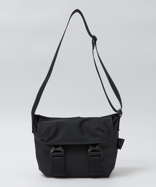 SHIPS(シップス)の「KARRI: CORD POLYESTER MESSENGER S(トートバッグ・メンズ・ブラック・ONE SIZE)」の1枚目の写真