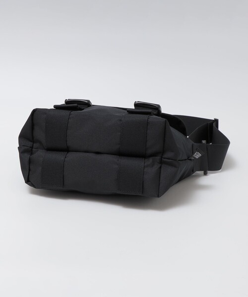 SHIPS(シップス)の「KARRI: CORD POLYESTER MESSENGER S(トートバッグ・メンズ・ブラック・ONE SIZE)」の7枚目の写真