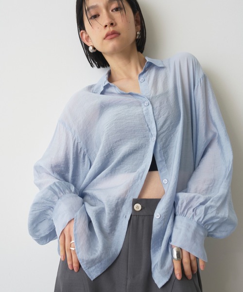 AIC.(エーアイシー)の「シアーポプリンボリュームスリーブシャツ(シャツ/ブラウス・レディース・サックスブルー/ブラック/アイボリー/ピンク/ブラウン・FREE)」の4枚目の写真