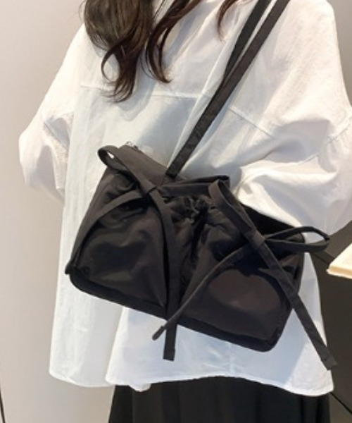 ｔｏｌｅｎｅ（トレネ）の「ダブルリボン ナイロンバッグ 肩掛け ショルダーバッグ（ショルダーバッグ・レディース・ホワイト/ブラック・FREE）」の3枚目の写真