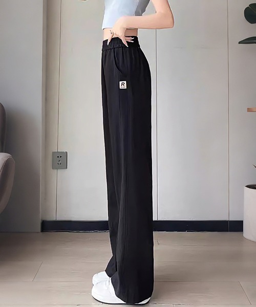 ONEP STAR(ワンピスター)の「ロゴワッペンワイドパンツ(その他パンツ・レディース・ブラック/ライトグレー/ライトブルー・MEDIUM/LARGE/X-LARGE)」の14枚目の写真