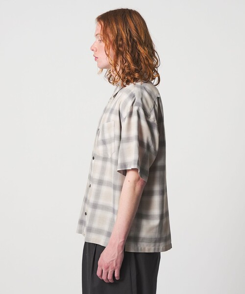 UNITED ARROWS & SONS(ユナイテッドアローズアンドサンズ)の「<UNITED ARROWS & SONS> CHECK SNAP S/SL SHIRT/ショートスリーブシャツ(シャツ/ブラウス・メンズ・ライトブルー/ライトグレー・M/XL/L/S)」の6枚目の写真