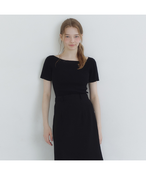 MICANE(ミケーネ)の「ミエルフォールドオーバーネックラインスリムニット(ニット/セーター・レディース・ブラック/スカイブルー/アイボリー・MEDIUM/SMALL/LARGE/X-LARGE)」の1枚目の写真