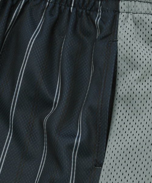 BROWNBREATH KIDS(ブラウンブレスキッズ)の「KIDS STRIPE MESH SHORTS - NAVY(その他パンツ・レディース・その他・110/120/130/140/150)」の2枚目の写真
