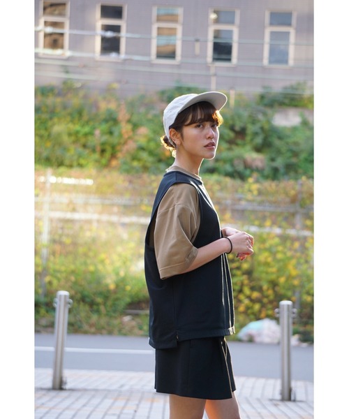 Lafayette(ラファイエット)の「タヌキ【TANNUKI】- 半袖Tシャツ【TANNUKI Sato Running Bibs Black 122TA28】(タンクトップ・メンズ・ブラック・L/S)」の6枚目の写真