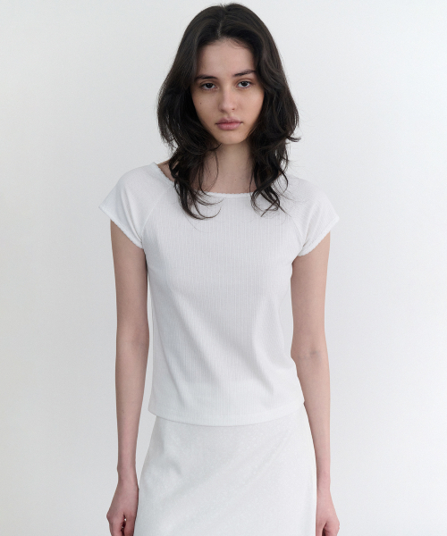 ANDNEEDS(アンドニーズ)の「Pebble lace scoop tee (white)(Tシャツ/カットソー・レディース・その他・FREE)」の2枚目の写真