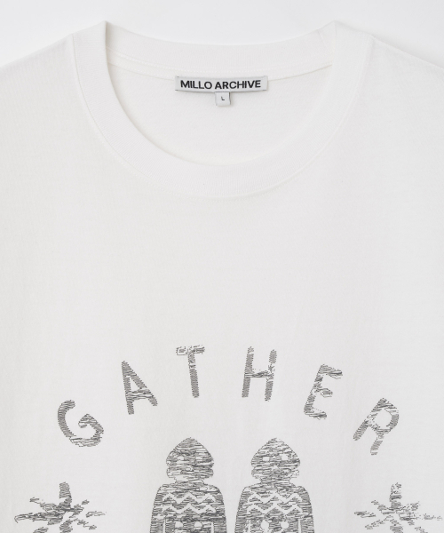 Millo Archive（ミロ アーカイブ）の「ギャザー フレーム Tシャツ [ホワイト]（Tシャツ/カットソー・メンズ・その他・MEDIUM/LARGE/X-LARGE）」の2枚目の写真