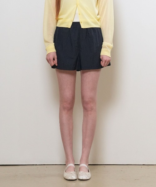 GENERAL IDEA(ジェネラルアイデア)の「【GENERAL IDEA】コンフィバンディングショーツ / COMFY BANDING SHORTS(その他パンツ・レディース・ダークネイビー/レッド/ピンク/ブラック・L/S/M)」の11枚目の写真